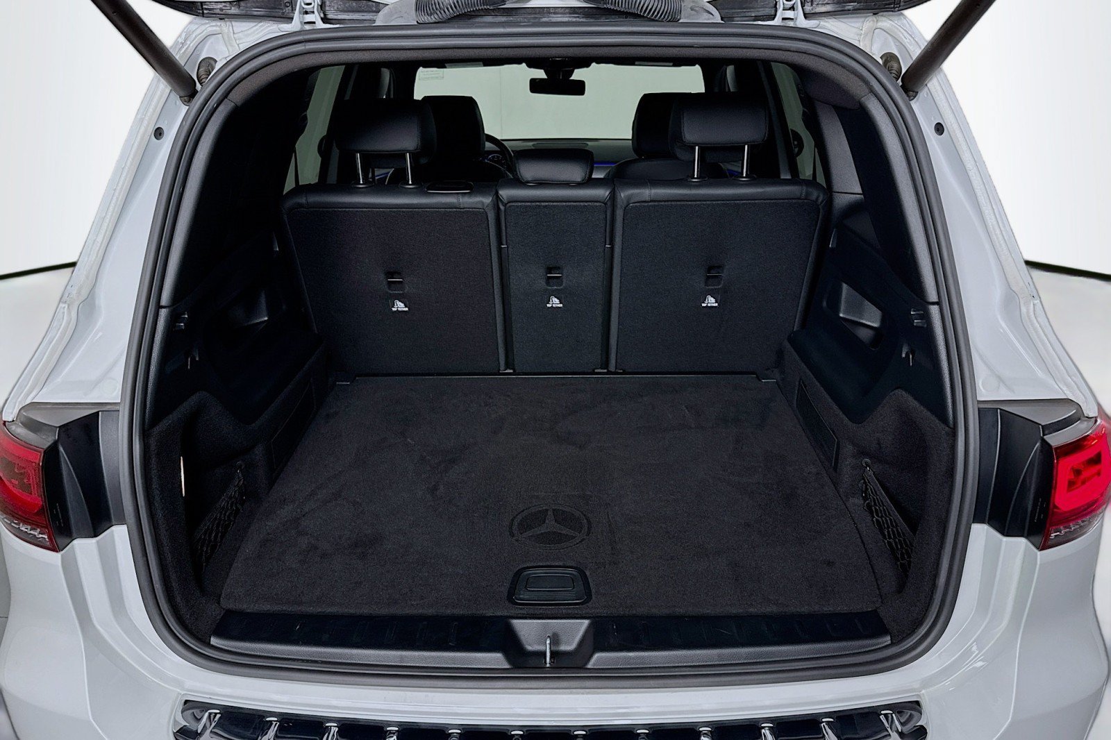 Certified 2022 Mercedes-Benz GLB 250 image 23