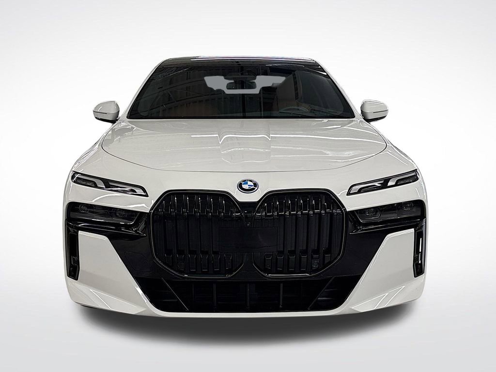 Used 2024 BMW i7 xDrive60 AWD/4WD image 8