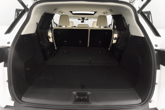 Used 2025 INFINITI QX60 Luxe AWD/4WD image 36