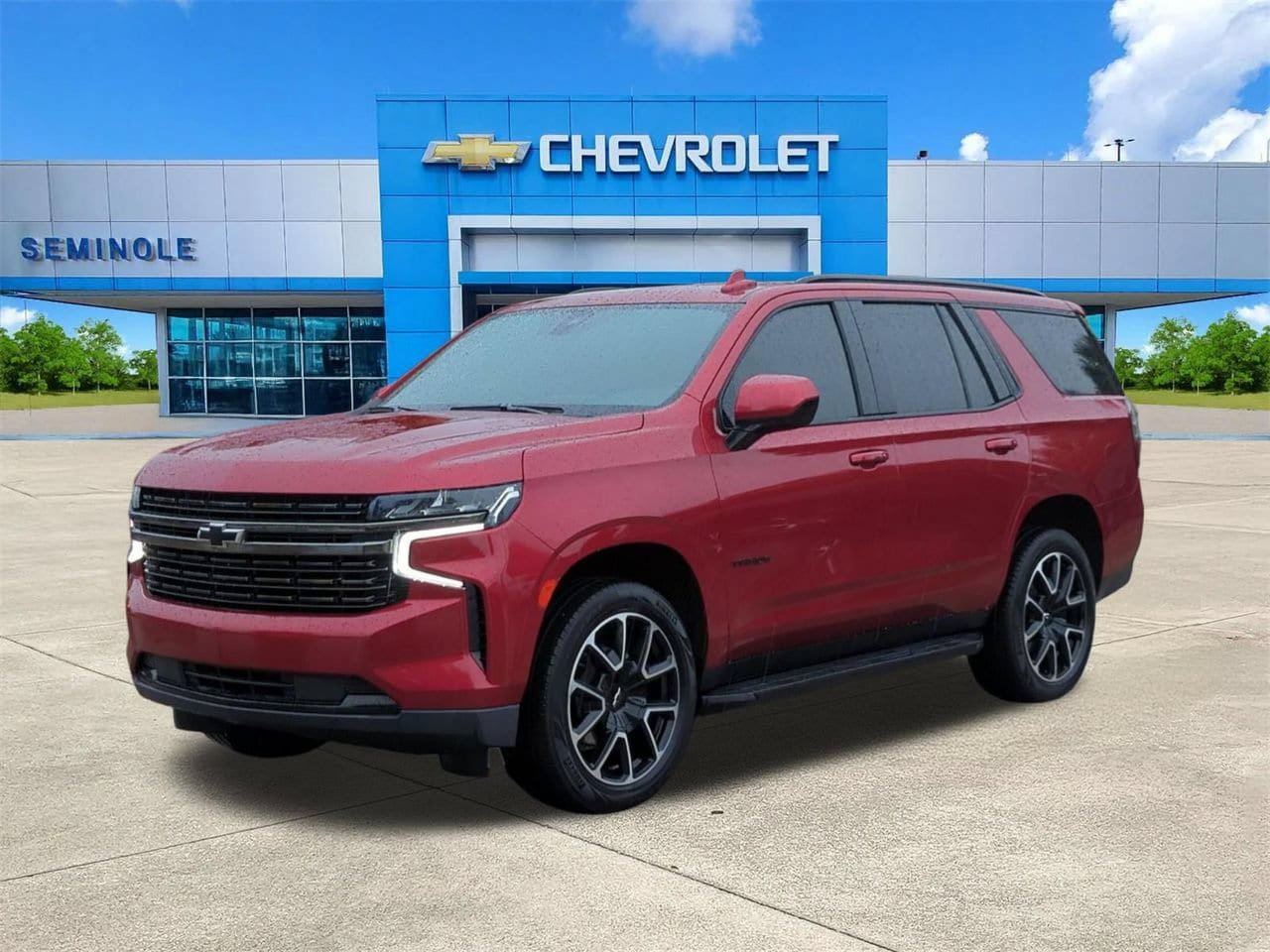 Used 2021 Chevrolet Tahoe RST RWD image 2