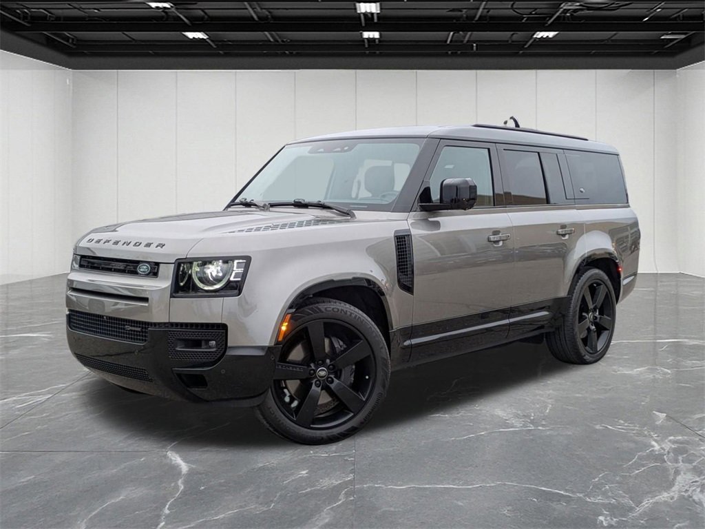Used 2023 Land Rover Defender 130 X-Dynamic SE image 1
