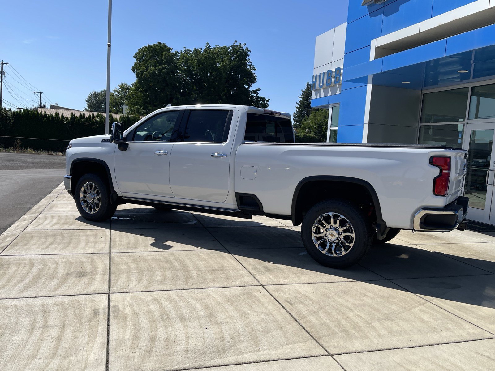 New 2026 Chevrolet Silverado 3500 LTZ w/ LTZ Premium Package AWD/4WD image 3