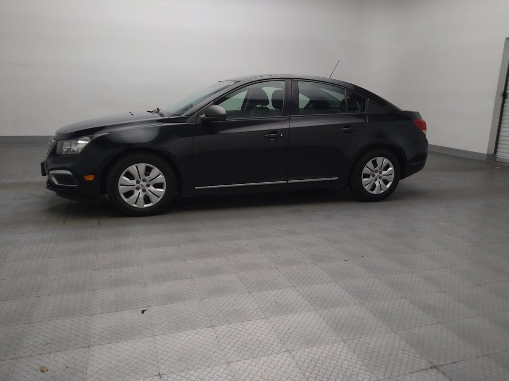 Used 2015 Chevrolet Cruze LS FWD image 2