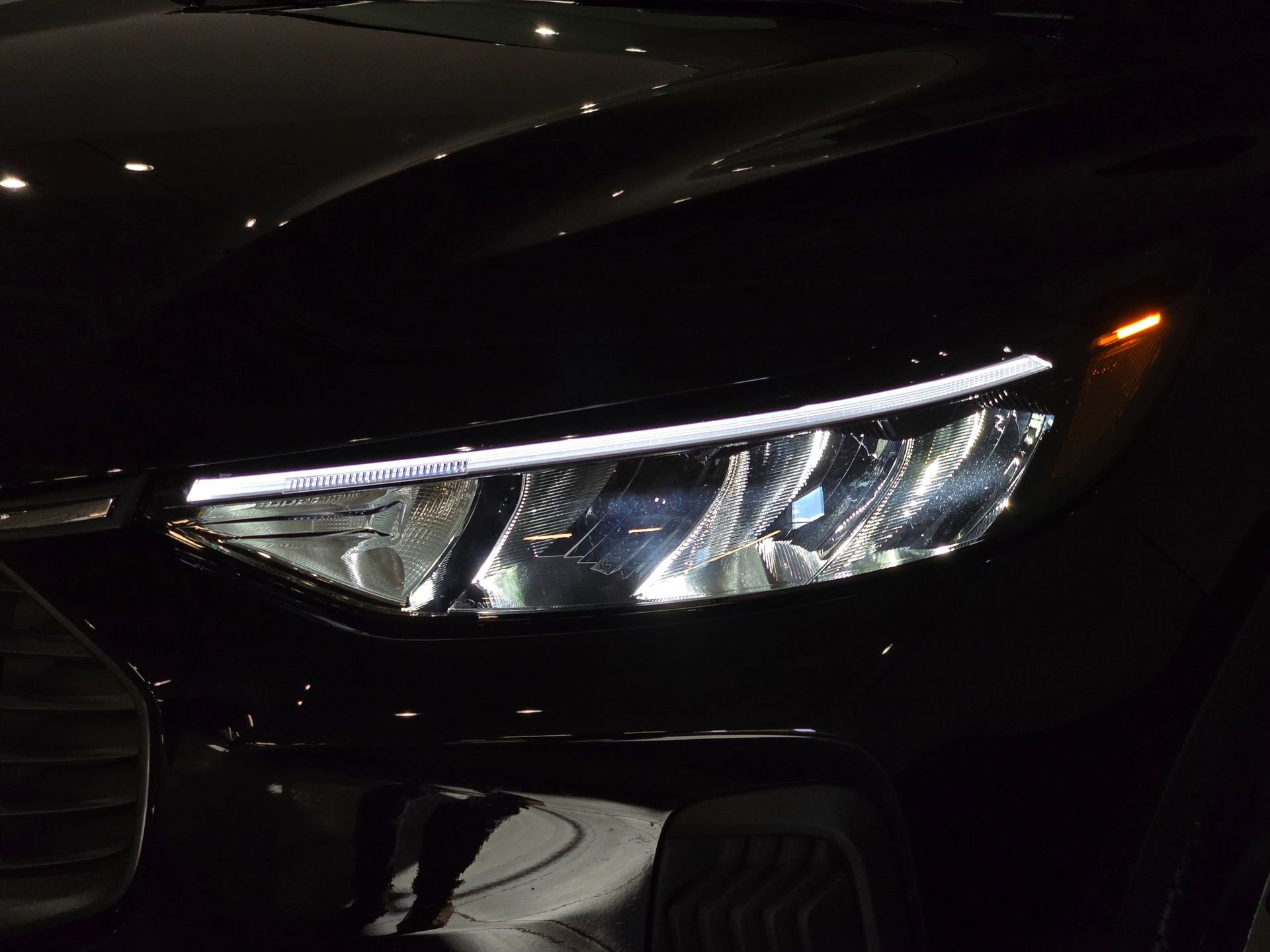 Used 2025 Ford Escape Active w/ Tech Pack #1 image 13