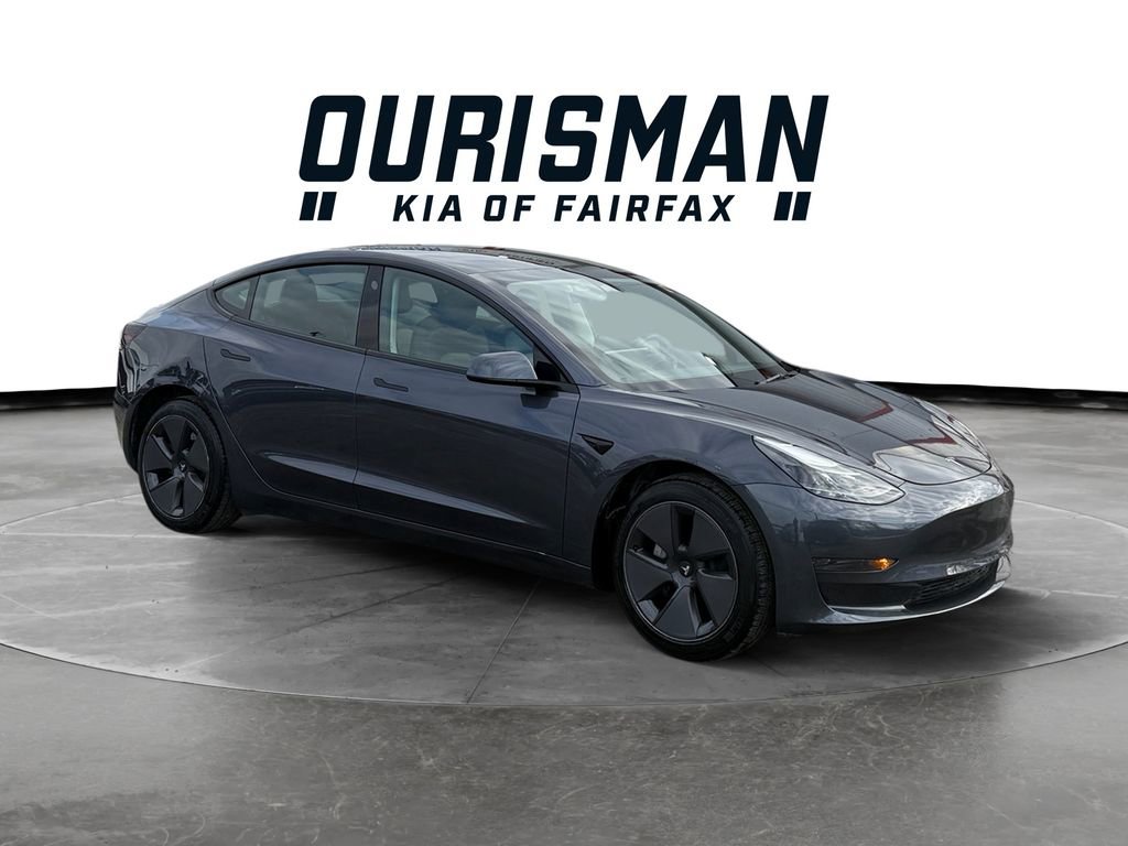 Used 2023 Tesla Model 3 Standard Range video 1