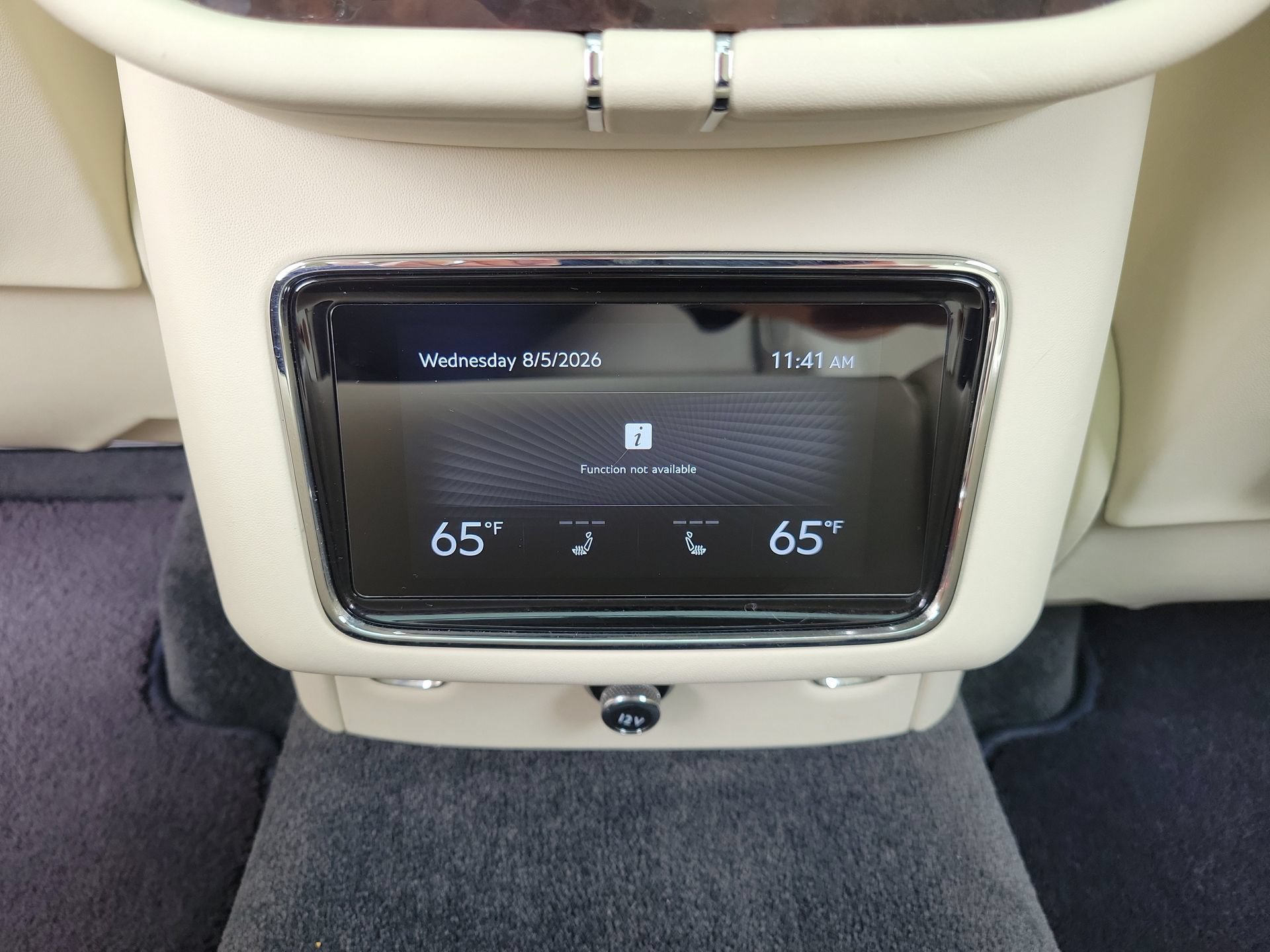 Certified 2022 Bentley Bentayga AWD/4WD image 22