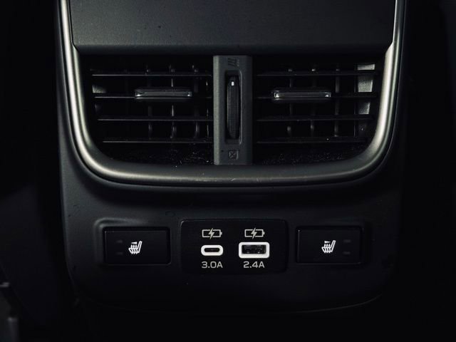 Used 2023 Subaru Outback Limited AWD/4WD image 25