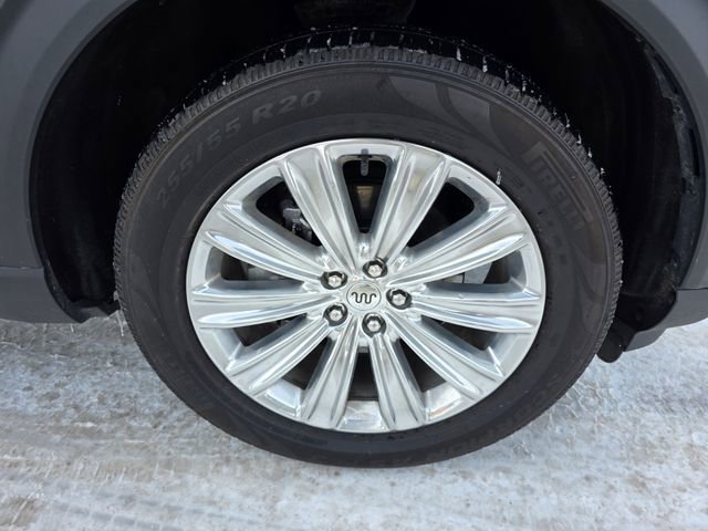Used 2021 Ford Explorer King Ranch w/ Premium Technology Package image 6