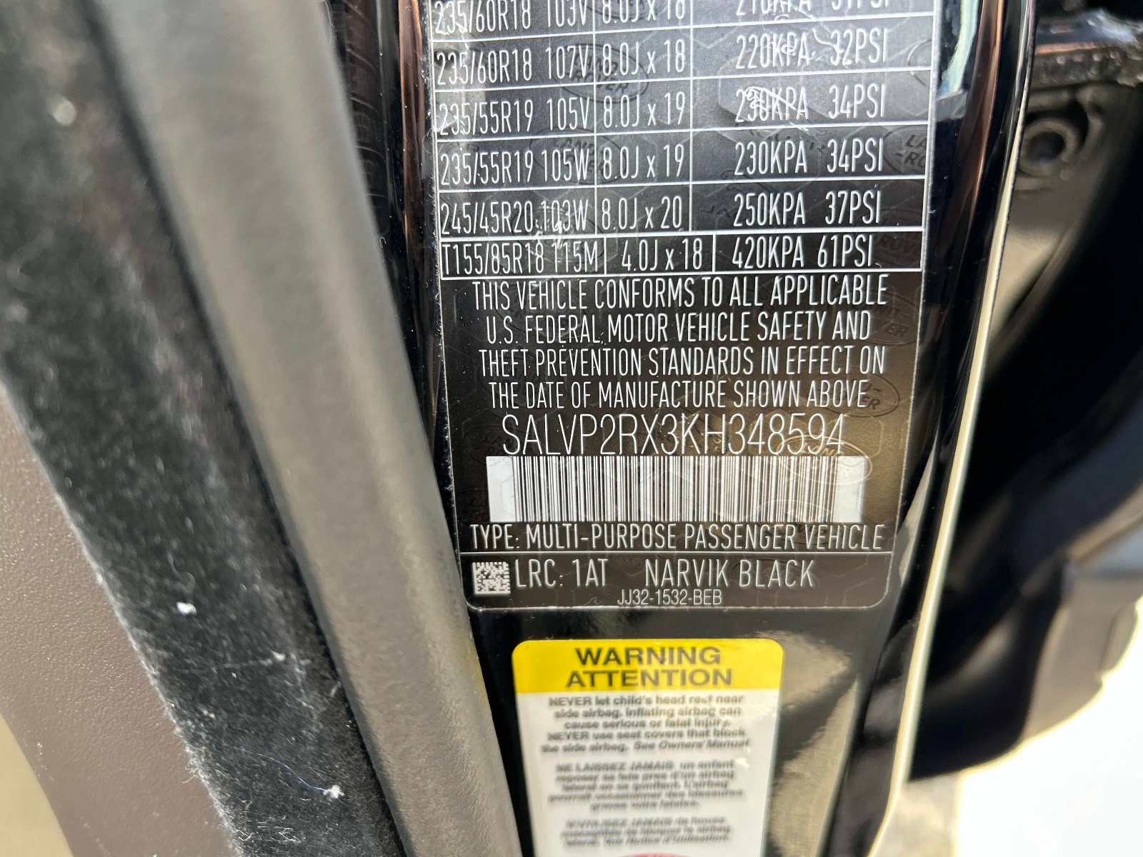 Used 2019 Land Rover Range Rover Evoque SE AWD/4WD image 34