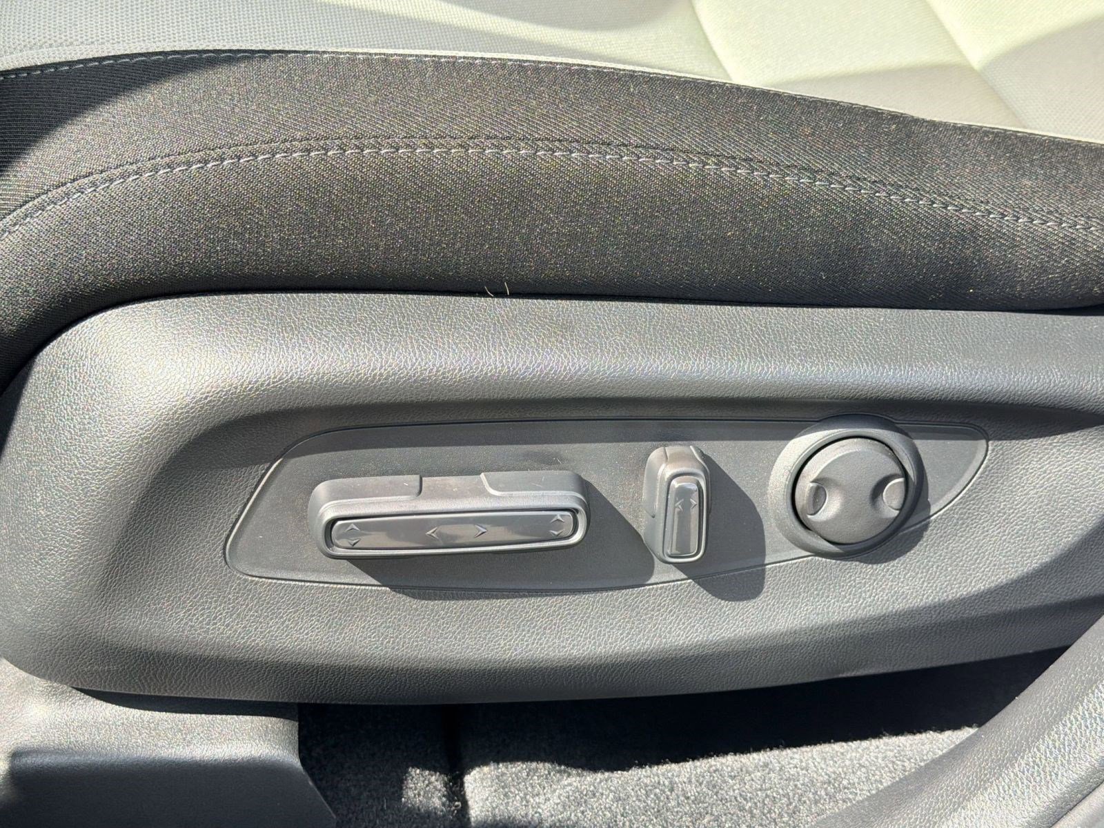 Used 2024 Honda CR-V EX image 14