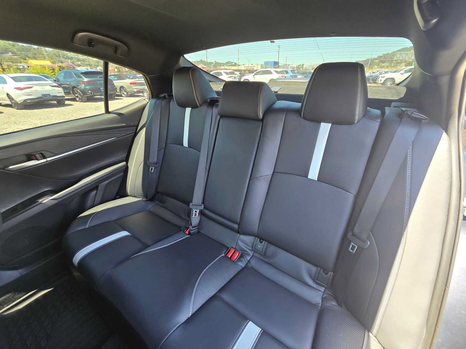 Used 2026 Toyota Camry SE w/ Convenience Package FWD image 17