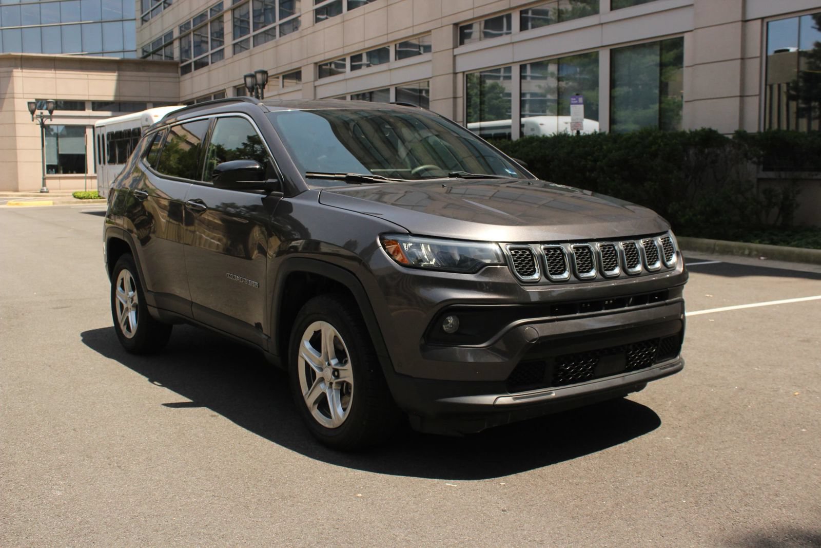 Used 2024 Jeep Compass Latitude