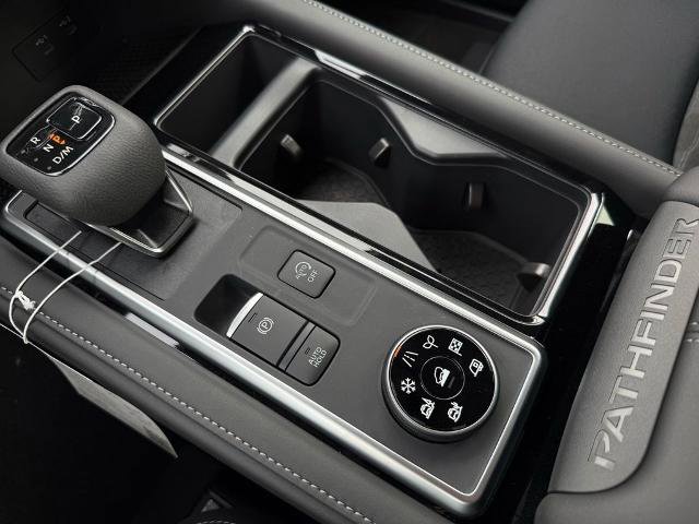 New 2026 Nissan Pathfinder SV image 25