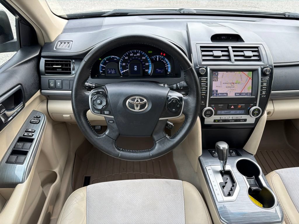 Used 2012 Toyota Camry XLE w/ Leather Pkg FWD image 26