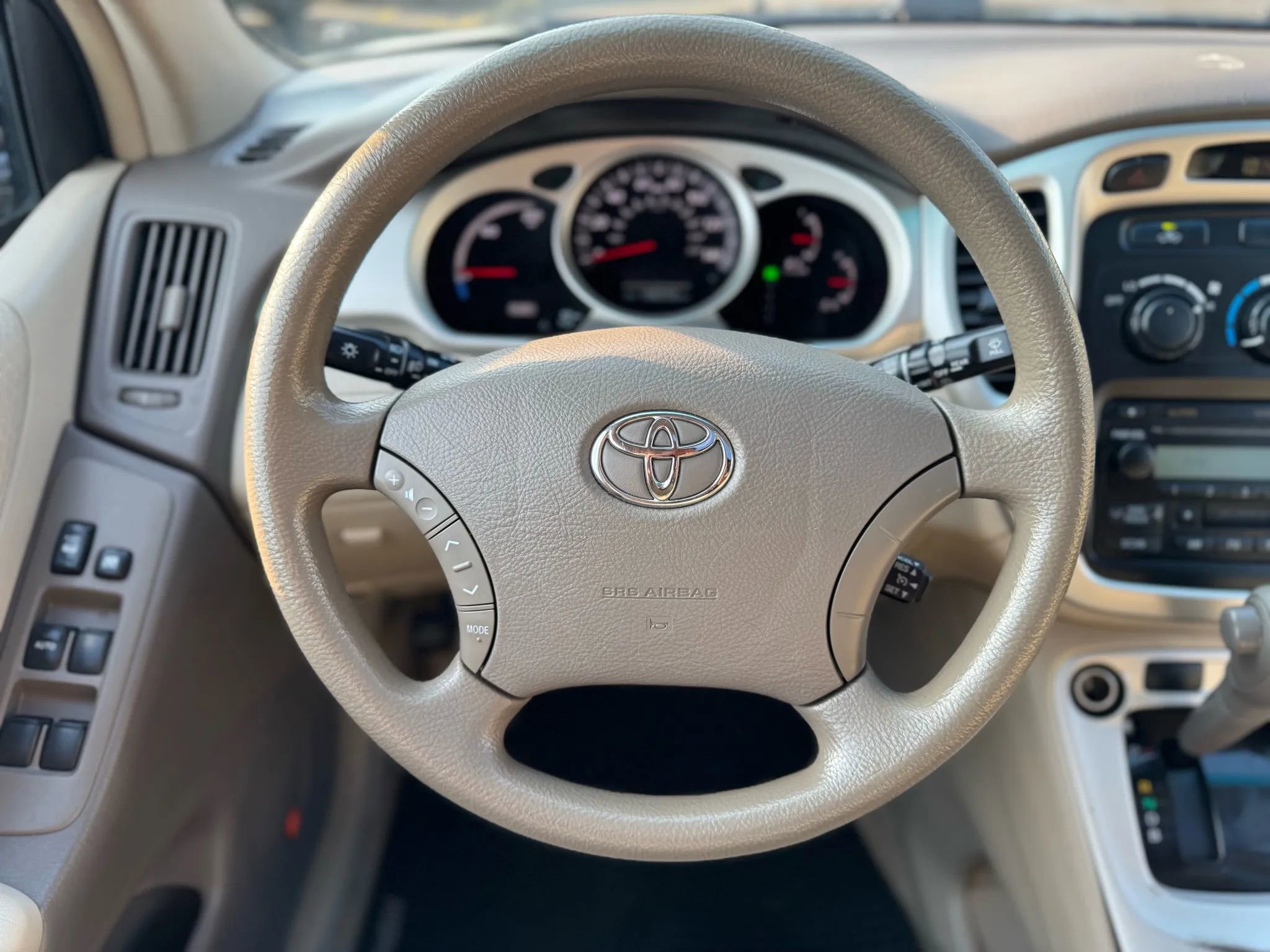 Used 2006 Toyota Highlander Hybrid image 34