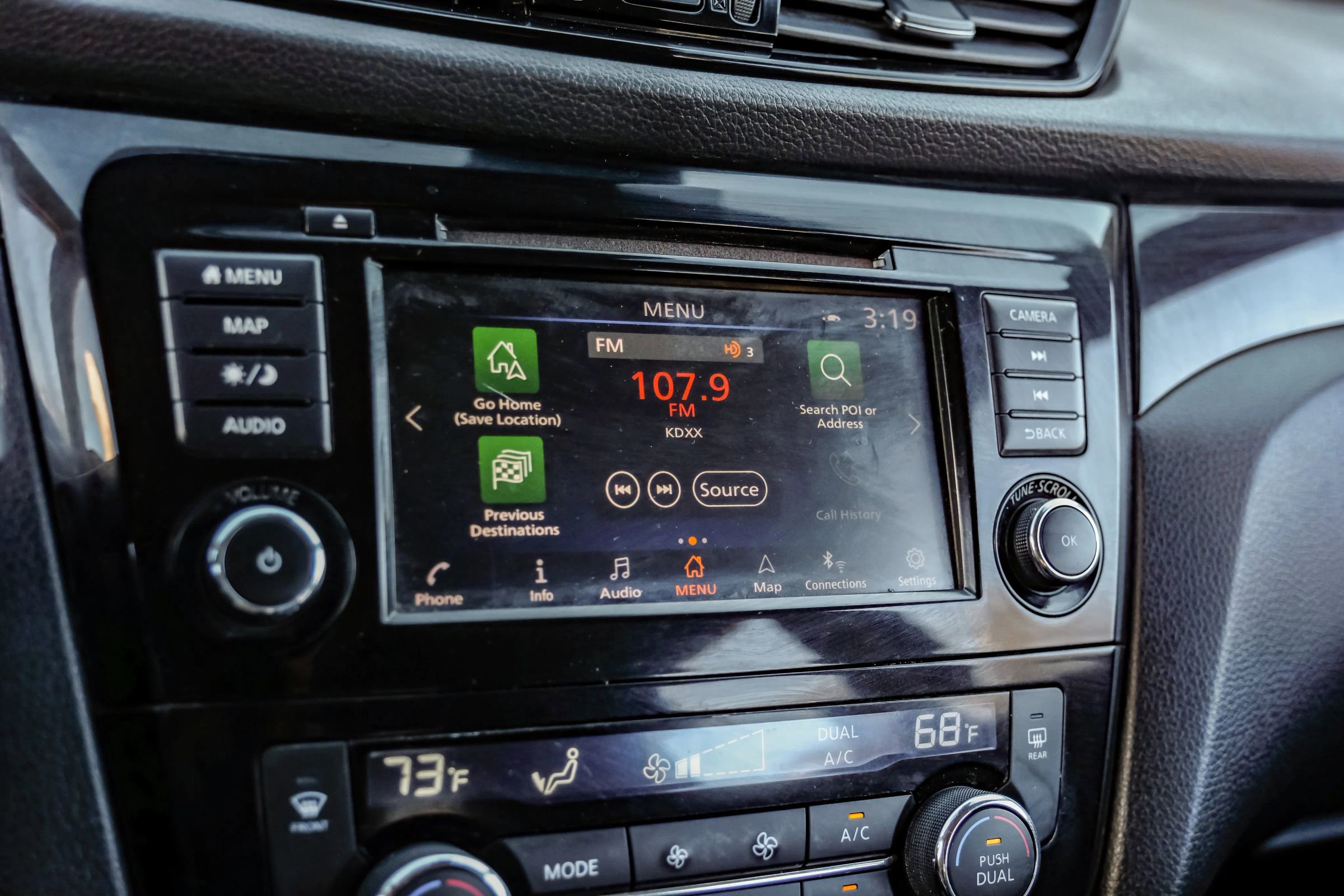 Used 2022 Nissan Rogue Sport SL AWD/4WD image 23