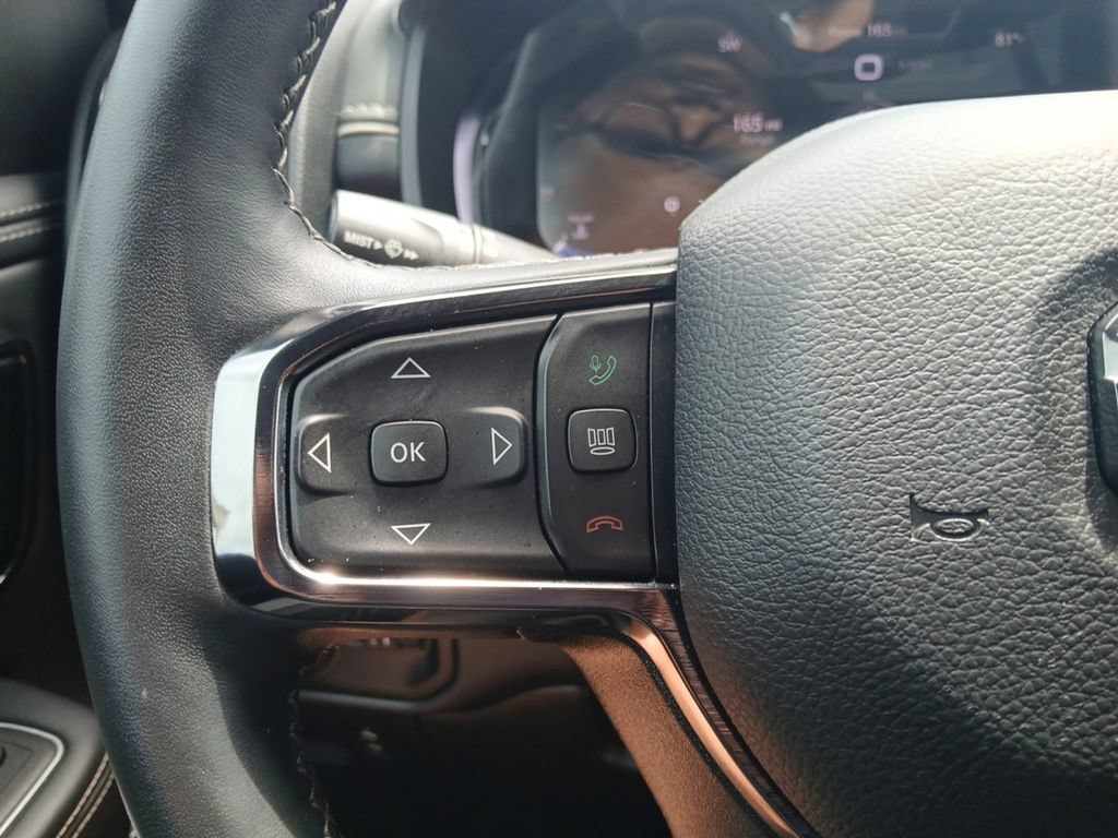 Used 2024 RAM 1500 Limited AWD/4WD image 16