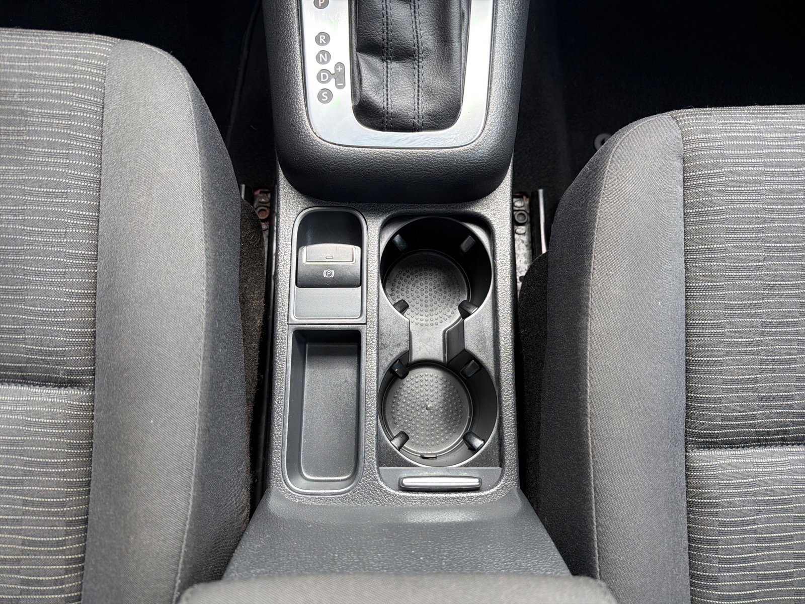 Used 2012 Volkswagen Tiguan S AWD/4WD image 24
