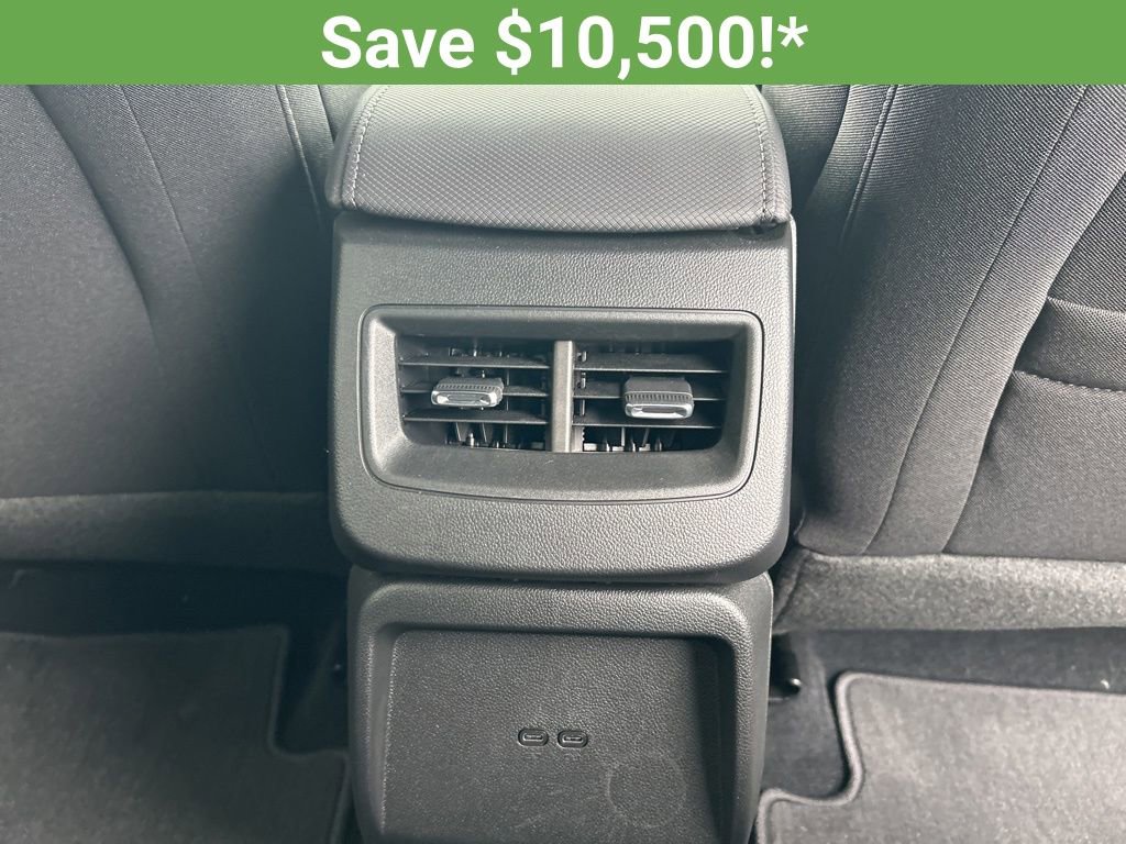 New 2026 Chevrolet Equinox EV LT image 23