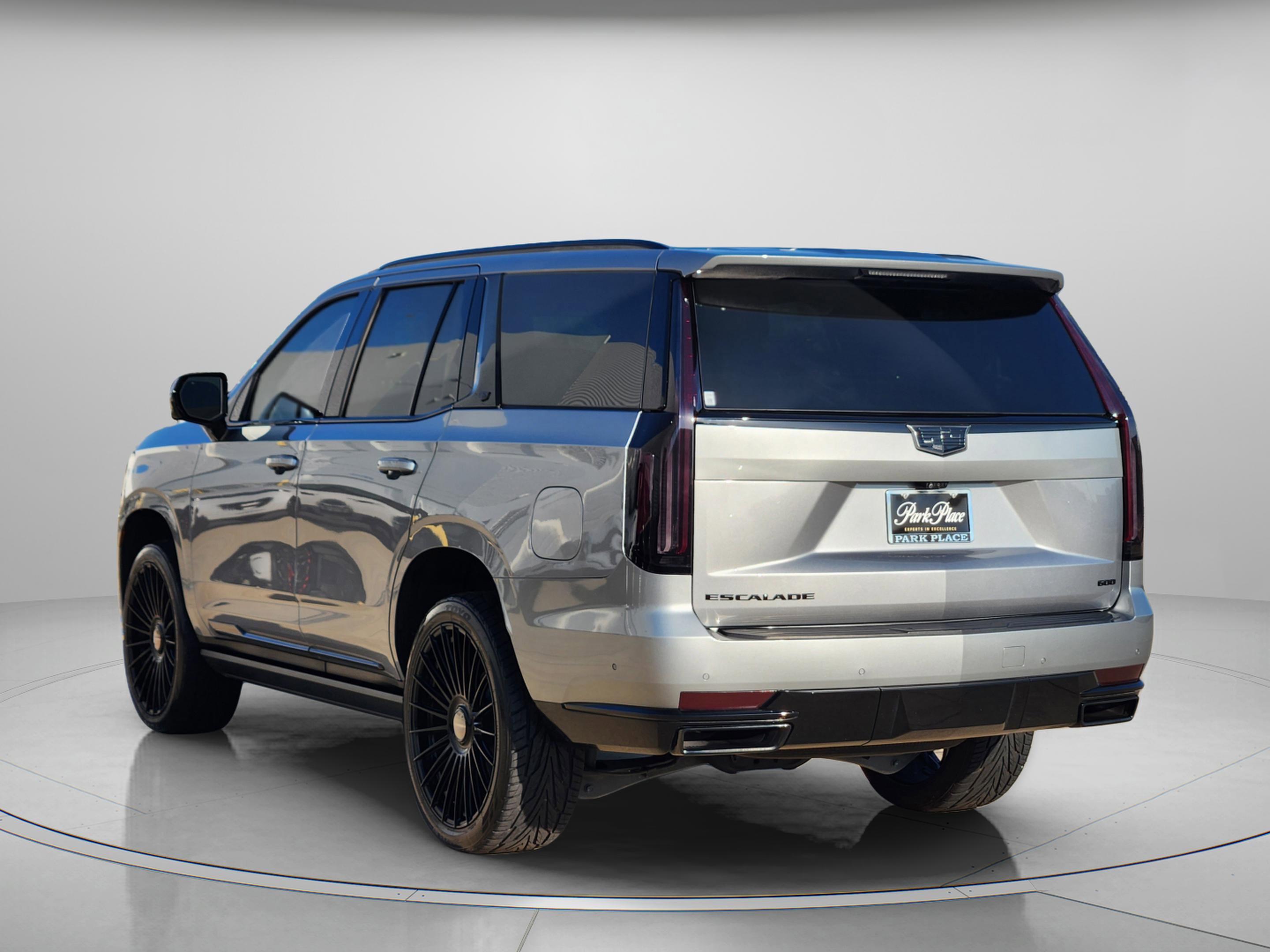 Used 2024 Cadillac Escalade Sport w/ LPO, ONYX Package AWD/4WD video 2