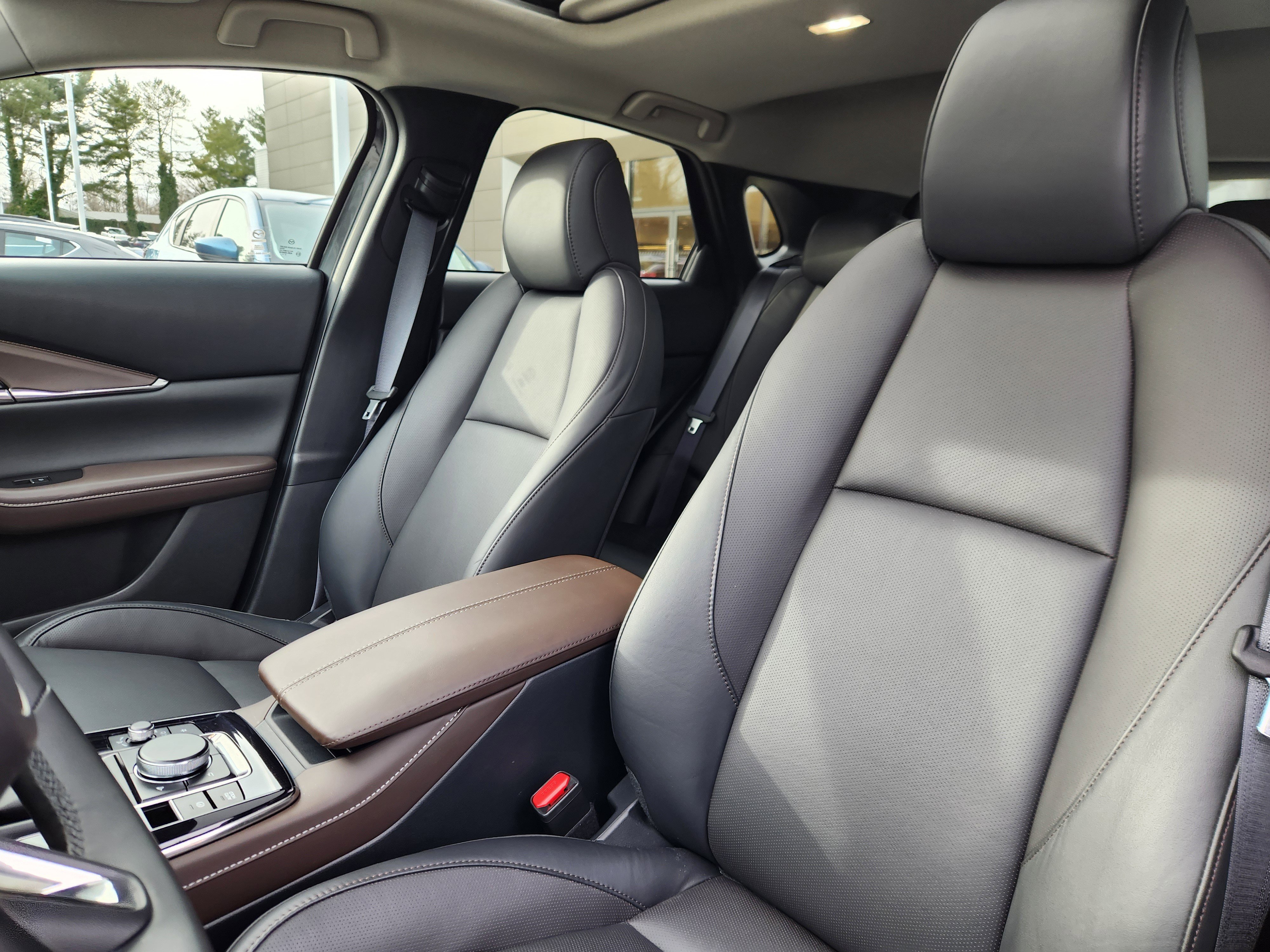 Certified 2025 MAZDA CX-30 AWD 2.5 S w/ Premium Package image 7