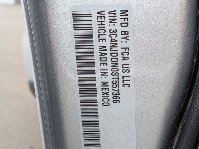 Certified 2025 Jeep Compass Trailhawk AWD/4WD image 31