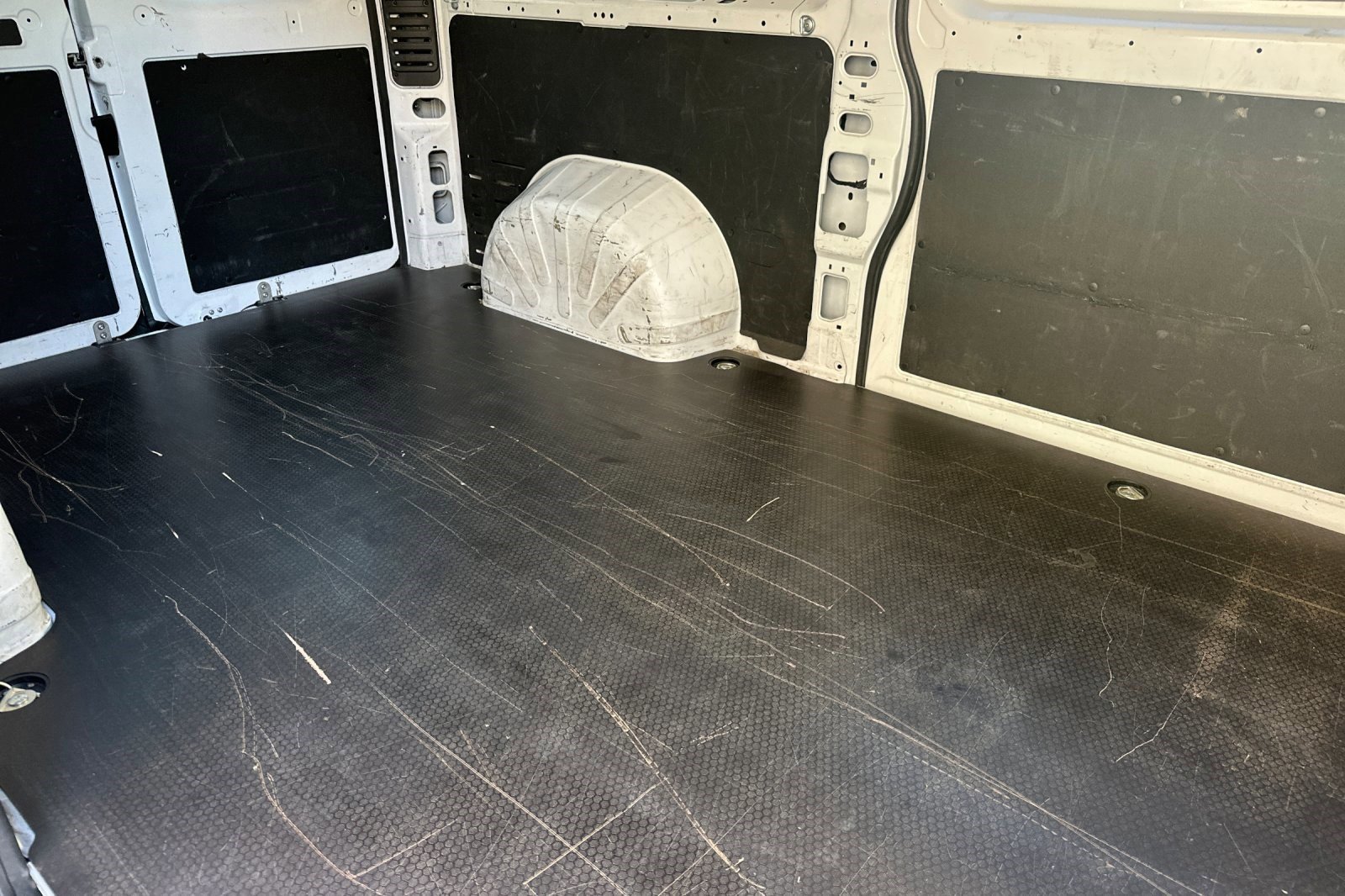 Used 2023 RAM ProMaster 2500 image 27