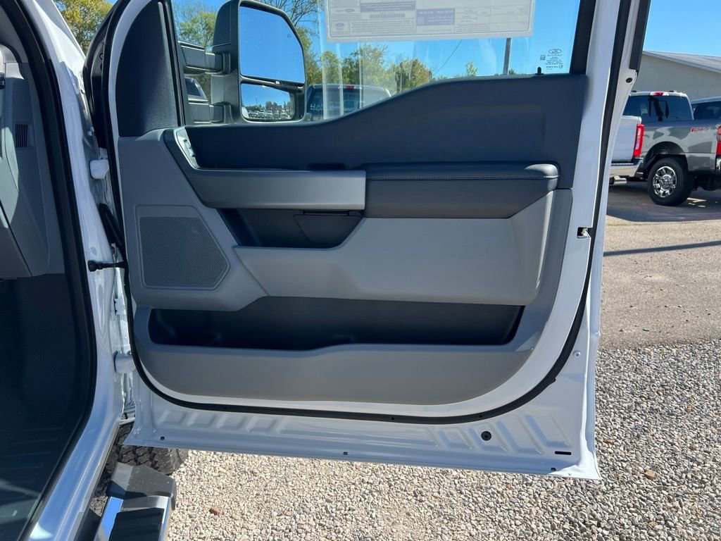 New 2026 Ford F250 XLT w/ FX4 Off-Road Package image 20