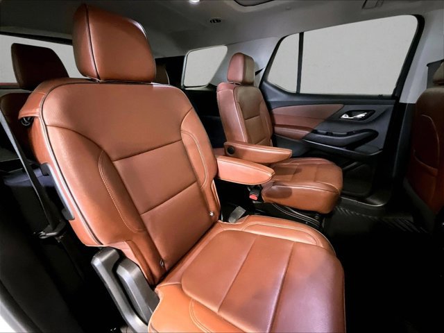 Used 2020 Chevrolet Traverse High Country FWD image 29