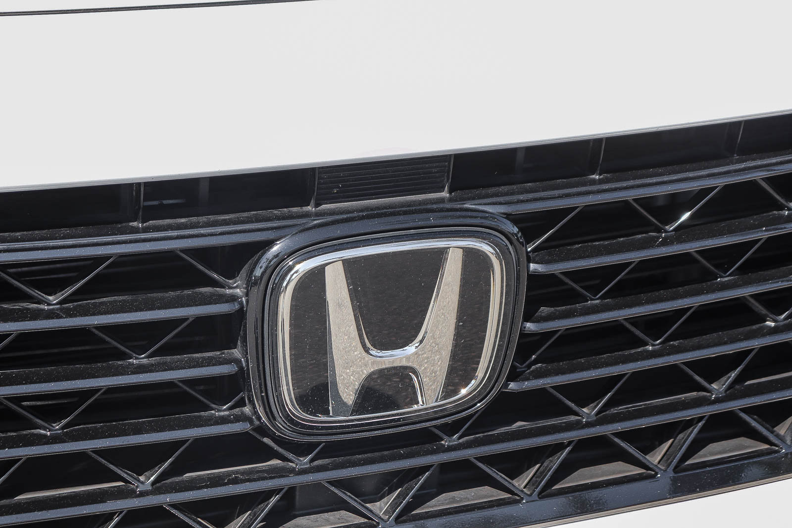 Certified 2025 Honda Accord SE image 4