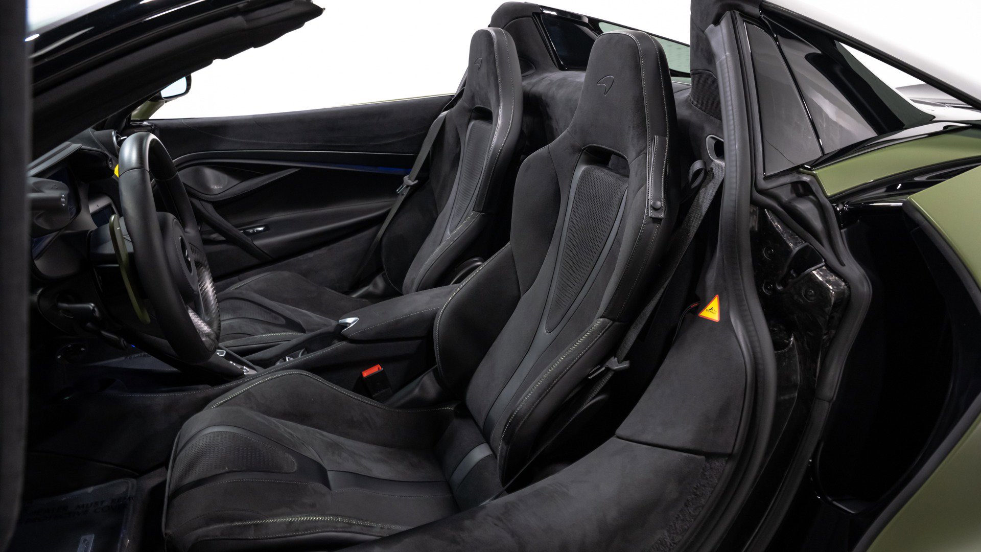 Used 2026 McLaren 750S image 46