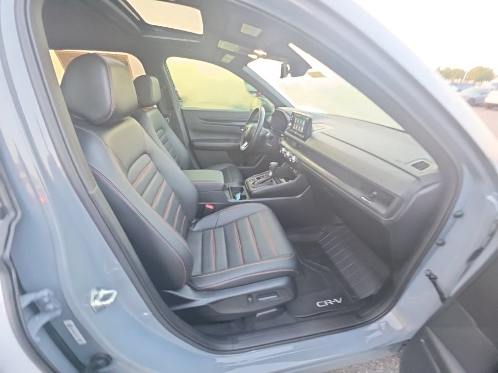Used 2025 Honda CR-V Sport-L image 34
