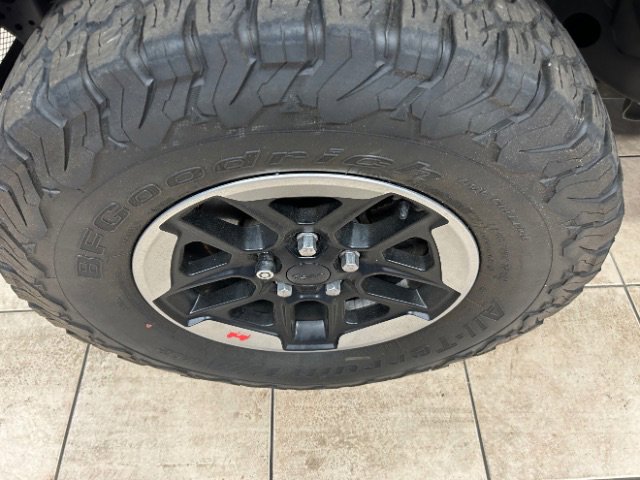 Used 2019 Jeep Wrangler Unlimited Sahara image 20