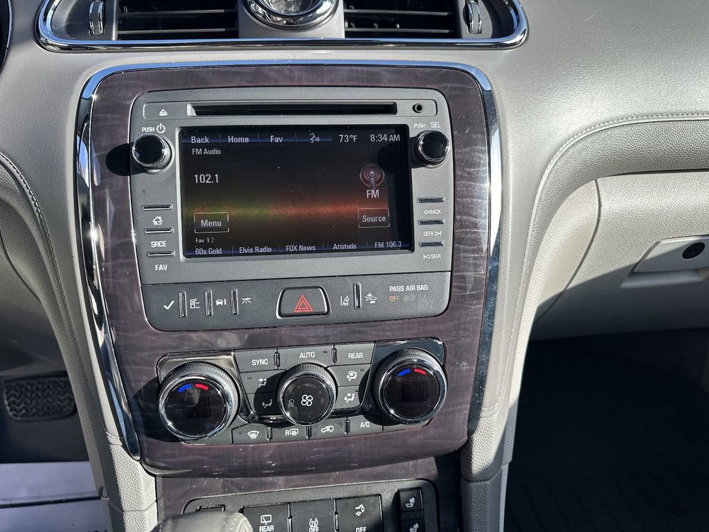 Used 2017 Buick Enclave Leather image 12