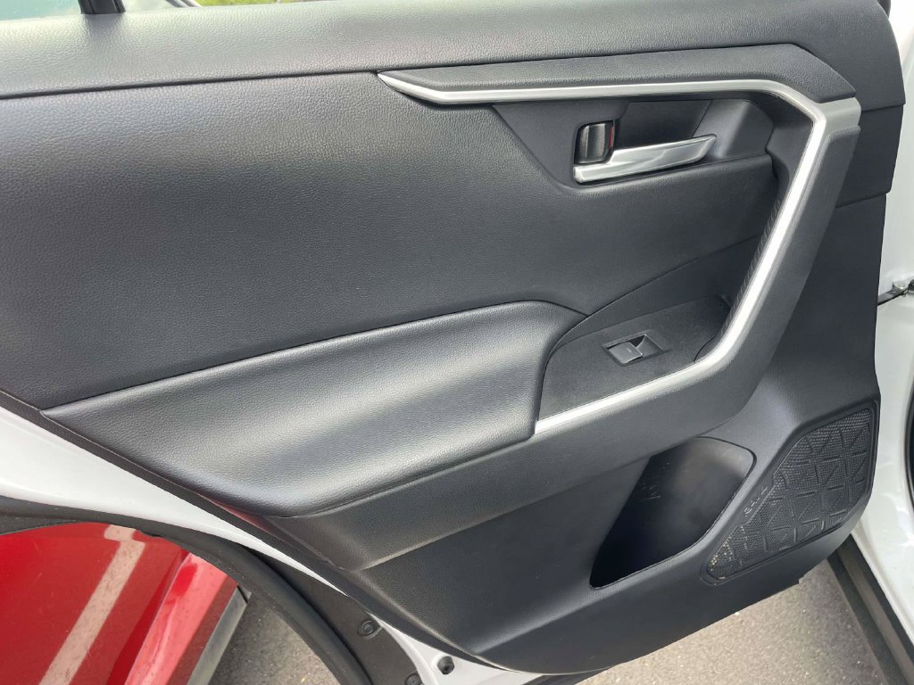 Certified 2024 Toyota RAV4 XLE FWD image 11