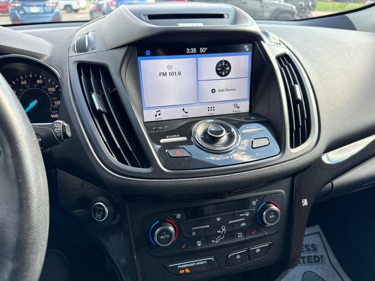 Used 2017 Ford Escape Titanium image 16