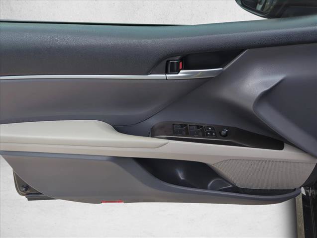 Used 2023 Toyota Camry LE FWD image 12