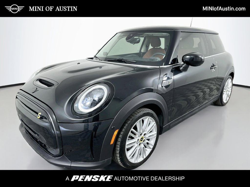 Used 2024 MINI Cooper SE FWD image 1