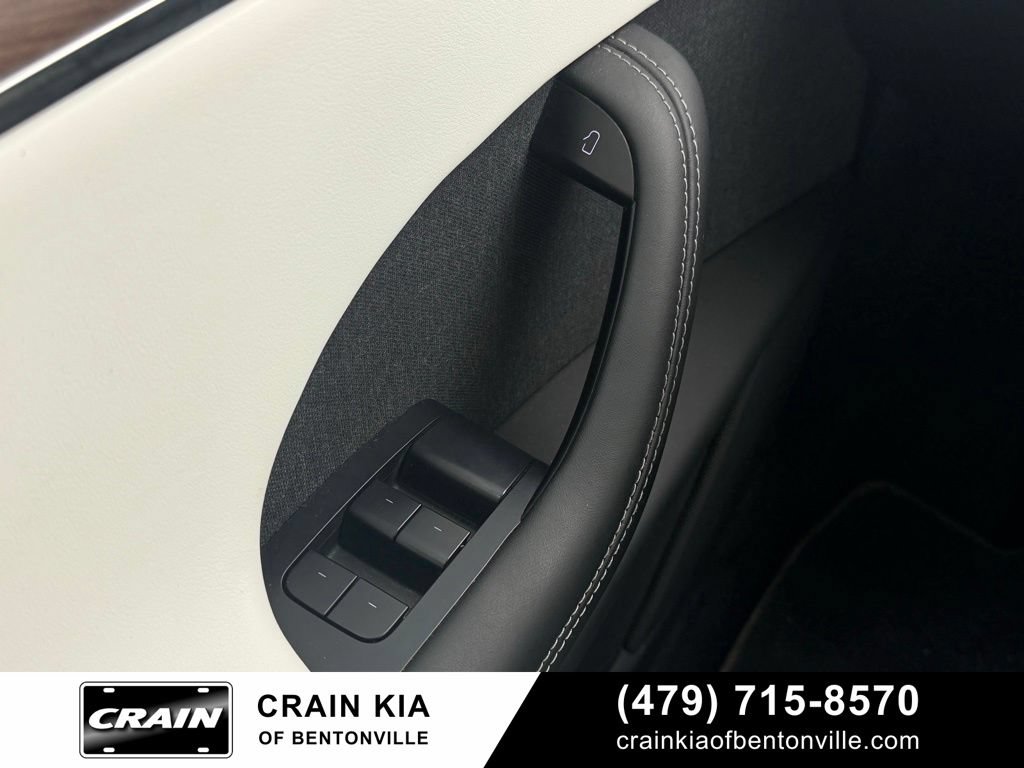 Used 2022 Tesla Model X AWD/4WD image 11