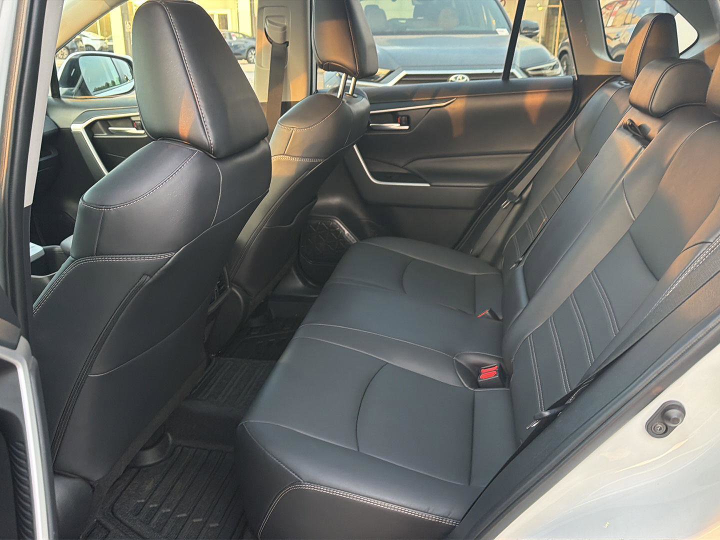 Certified 2024 Toyota RAV4 XLE Premium AWD/4WD image 11