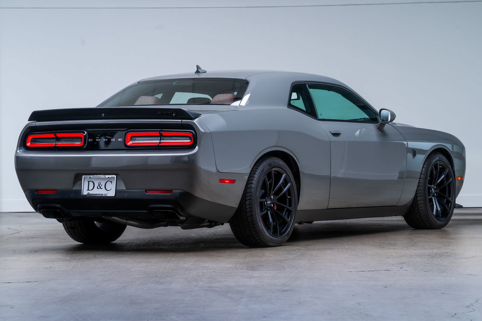 Used 2023 Dodge Challenger SRT Hellcat w/ Driver Convenience Group RWD image 6