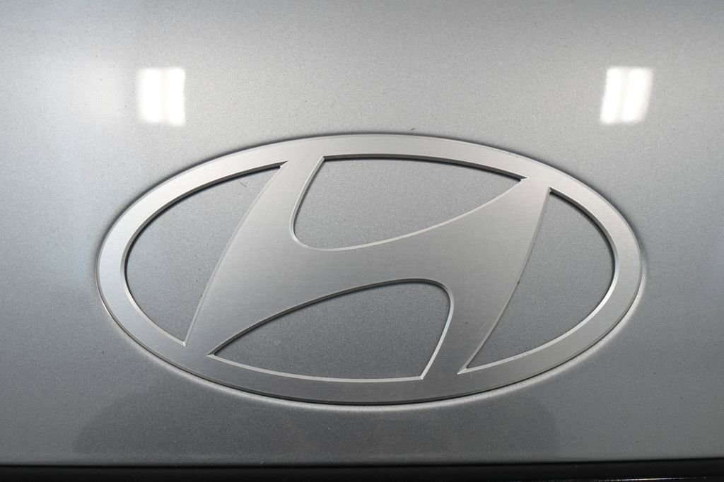 New 2026 Hyundai Santa Fe SEL image 12