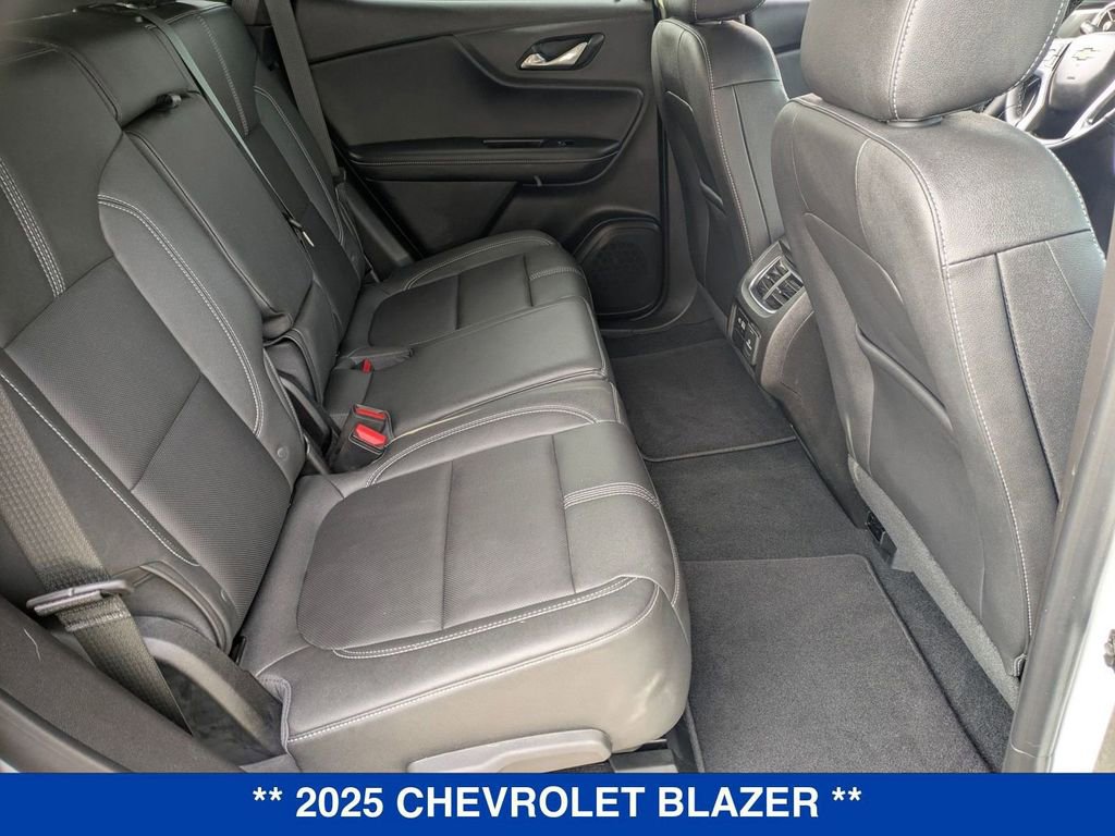 New 2025 Chevrolet Blazer LT w/ Sound & Technology Package image 38