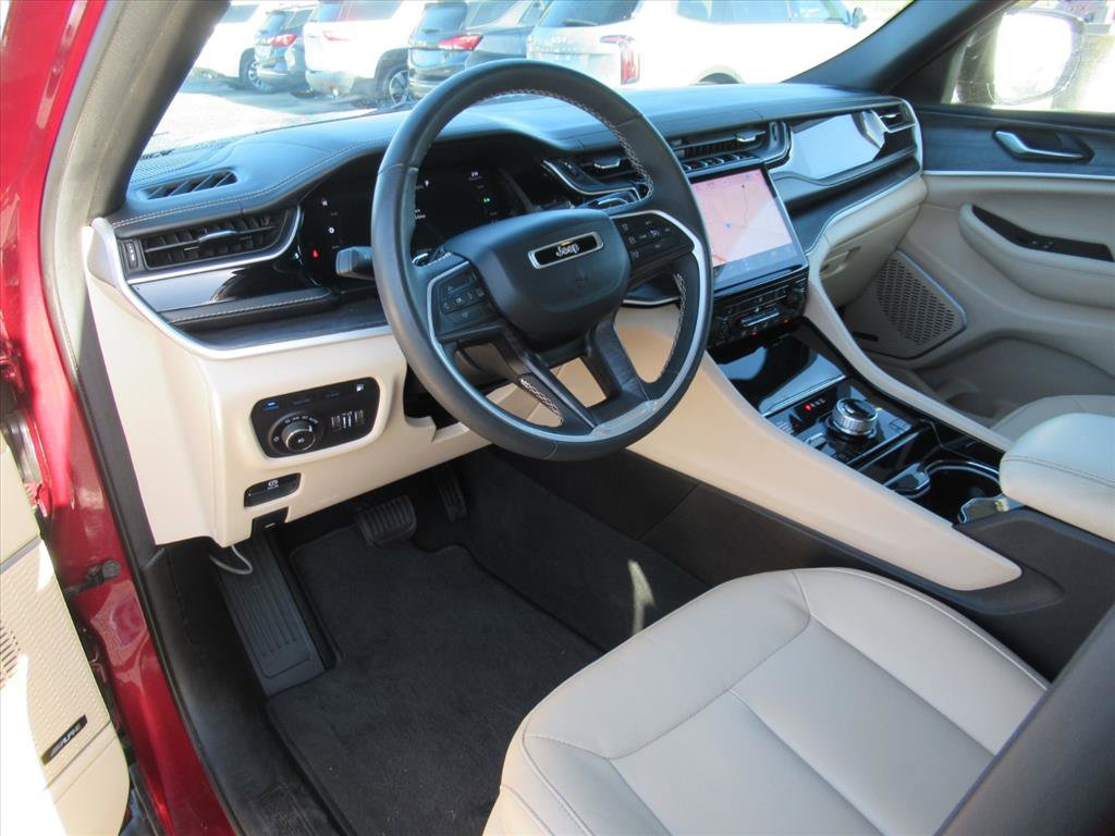 Used 2022 Jeep Grand Cherokee Limited 4xe image 13
