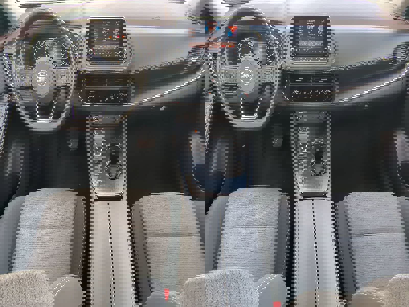 Used 2021 Nissan Rogue S image 15