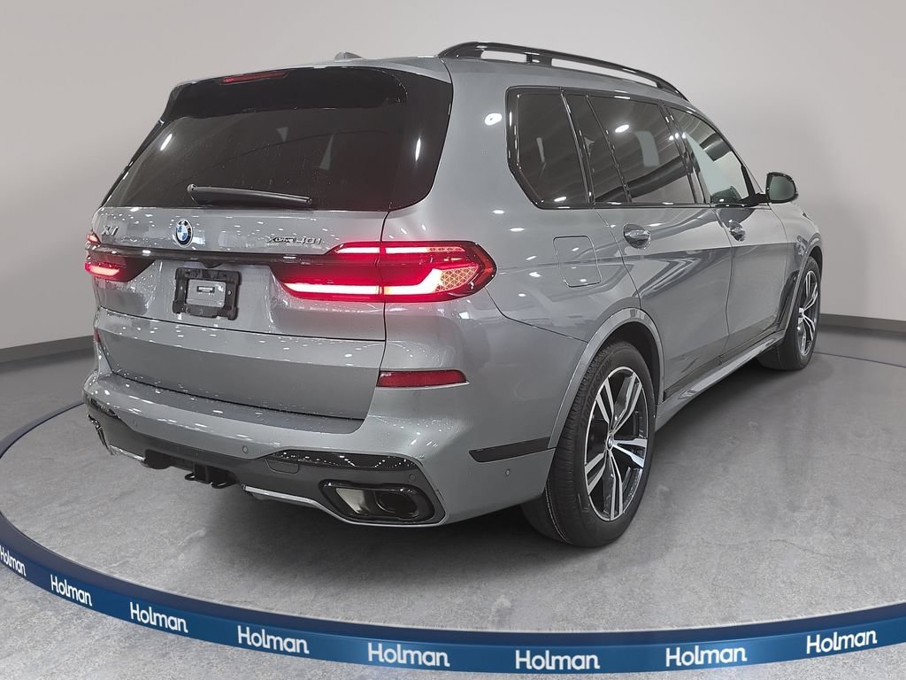 Certified 2024 BMW X7 xDrive40i w/ M Sport Package AWD/4WD image 5