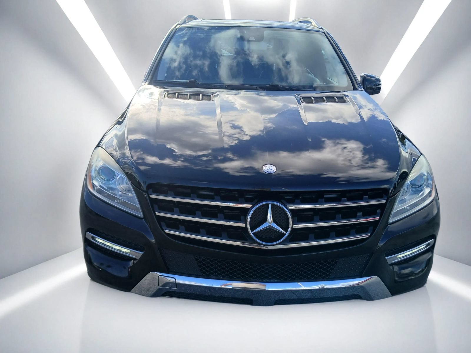 Used 2012 Mercedes-Benz ML 350 4MATIC image 3