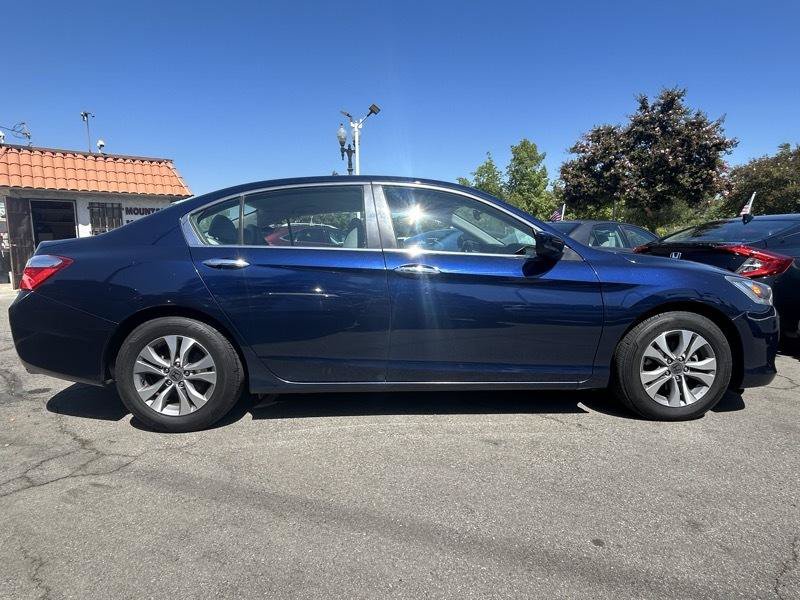 Used 2015 Honda Accord LX image 3