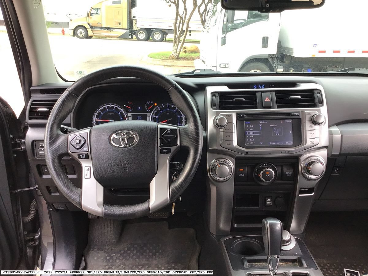 Used 2017 Toyota 4Runner SR5 Premium AWD/4WD image 12