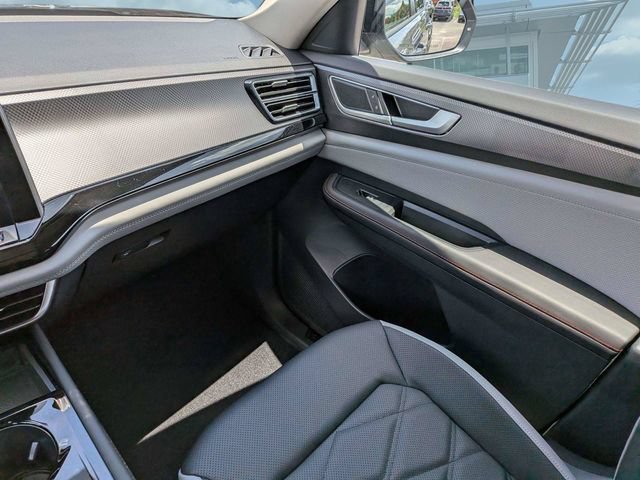 New 2026 Volkswagen Atlas Peak Edition AWD/4WD image 18